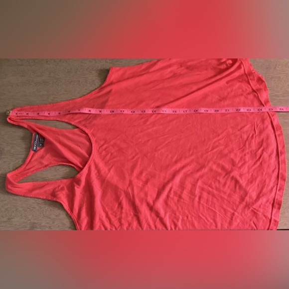 MOCO Eco Hybrid Racerback Tank Top Size Medium NWOT - Picture 8 of 8